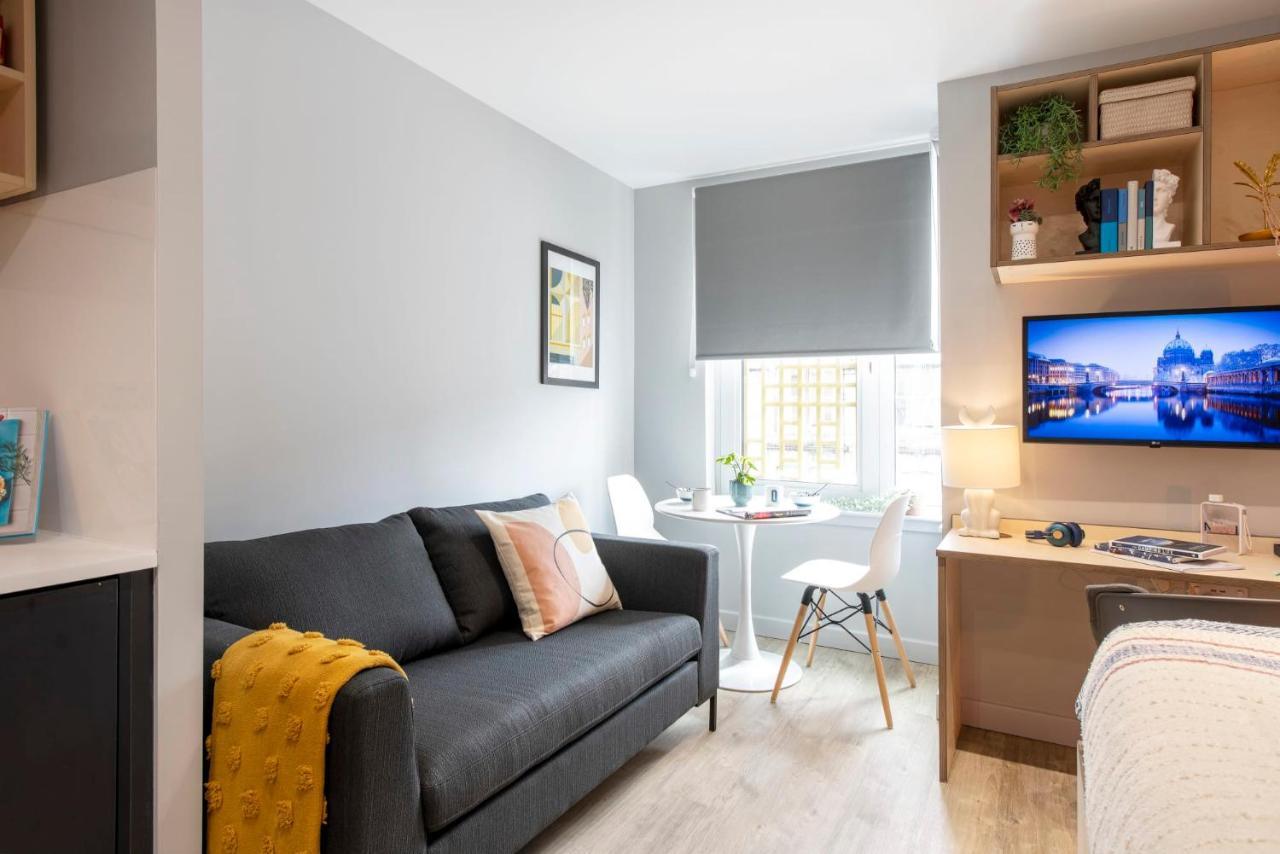 Sleek Studios, Apartments And Private Bedrooms At Silk Mill Close To Edinburgh Old Town Esterno foto