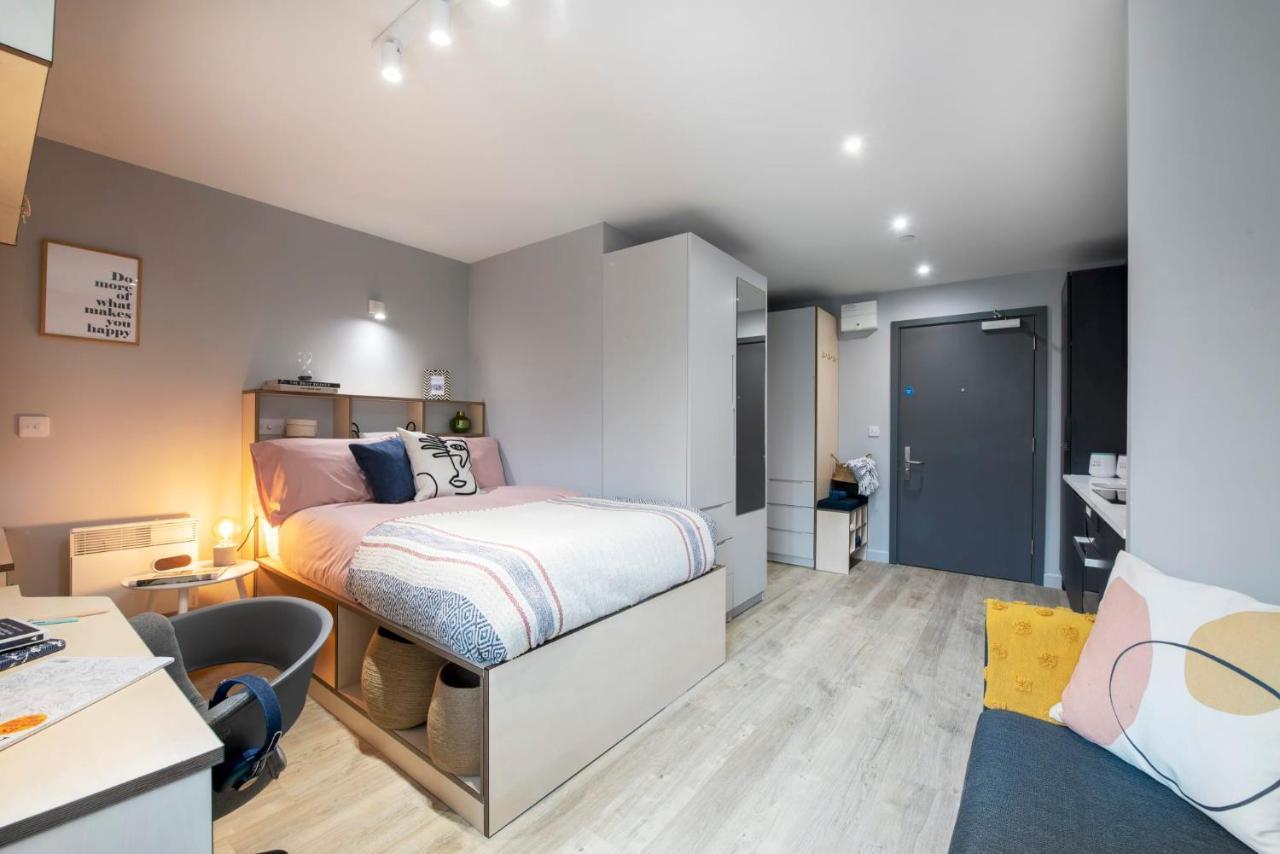 Sleek Studios, Apartments And Private Bedrooms At Silk Mill Close To Edinburgh Old Town Esterno foto